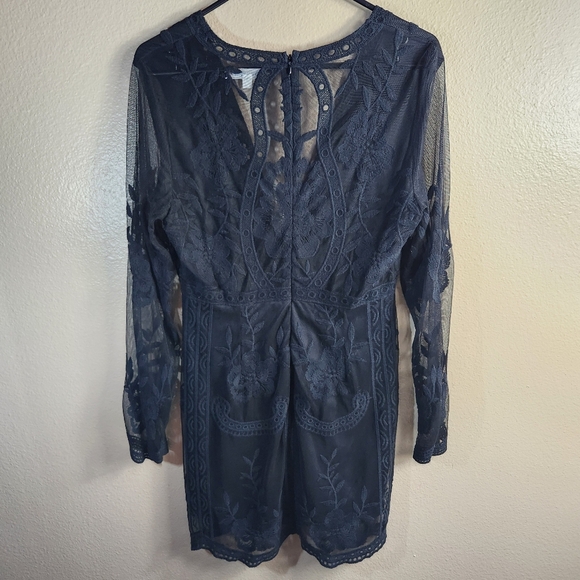 Wild Honey Womens |M| Black Lace Long Sleeve Deep V Dress - Picture 6 of 9